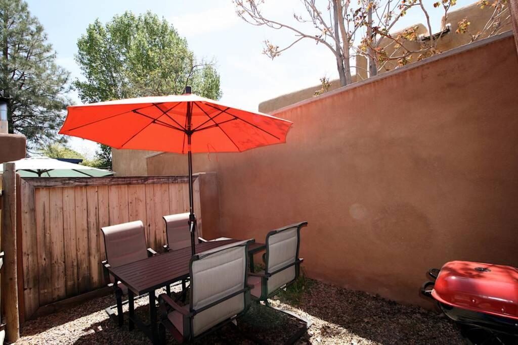 הוילה סנטה פה Galisteo Getaway - Courtyard - Near Railyard מראה חיצוני תמונה